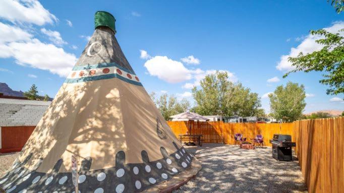 Готель Ok Rv Park Family Tipi Ok1 Моаб Екстер'єр фото